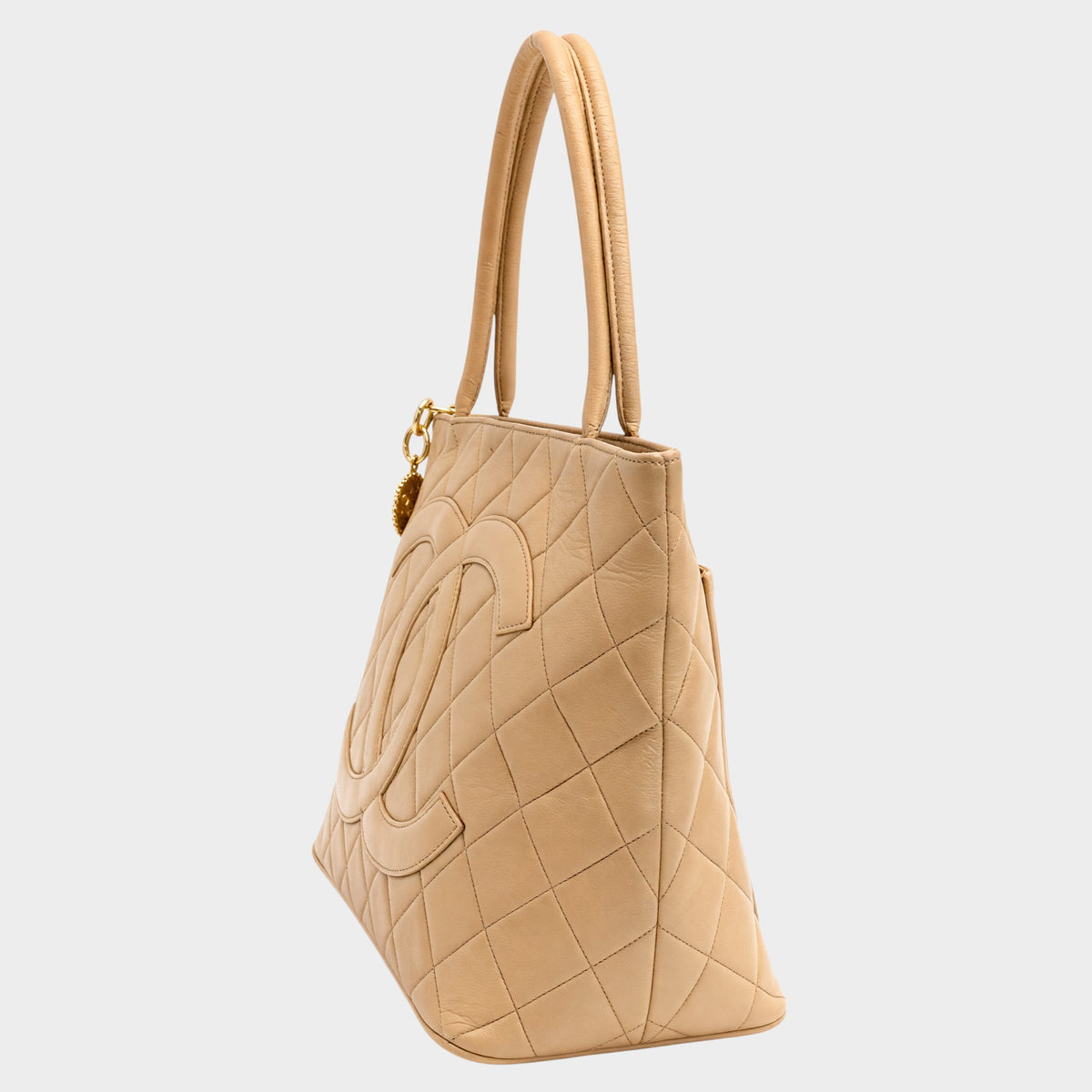 Chanel Reissue Tote Handbag Matelassé A01804 Lambskin Tasche