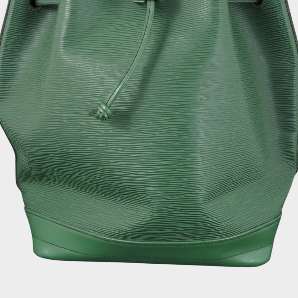 LOUIS VUITTON Noe Epi Drawstring Shoulder Bag