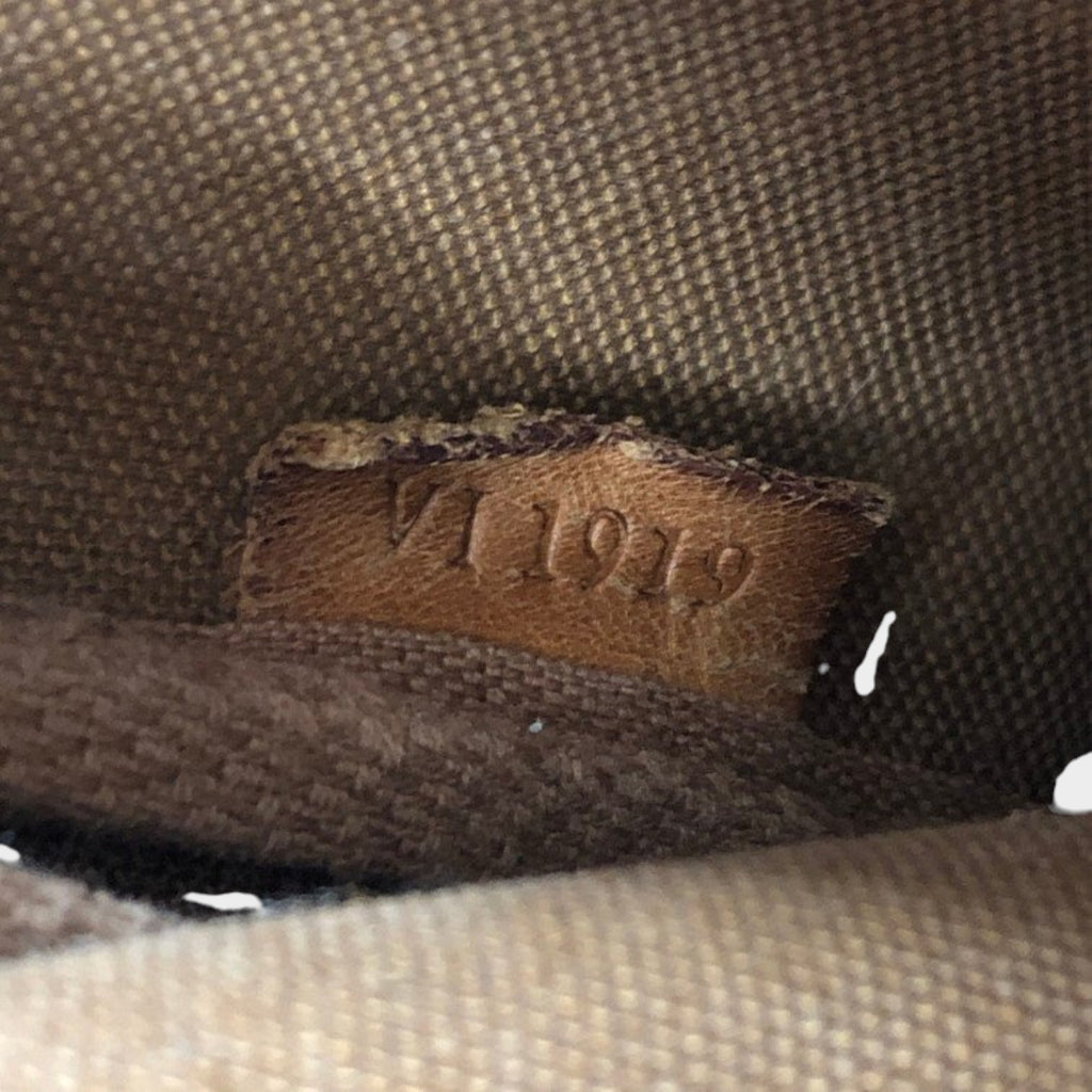Louis Vuitton Monogram Pochette Accessoires Tasche