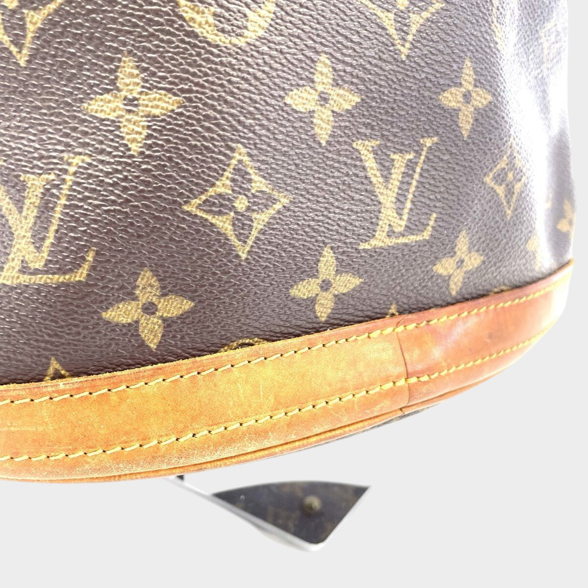 LOUIS VUITTON Louis Vuitton Monogram Bucket PM Bucket-shaped Shoulder Bag Tote Bag Brown