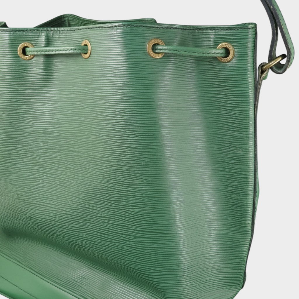 LOUIS VUITTON Noe Epi Drawstring Shoulder Bag