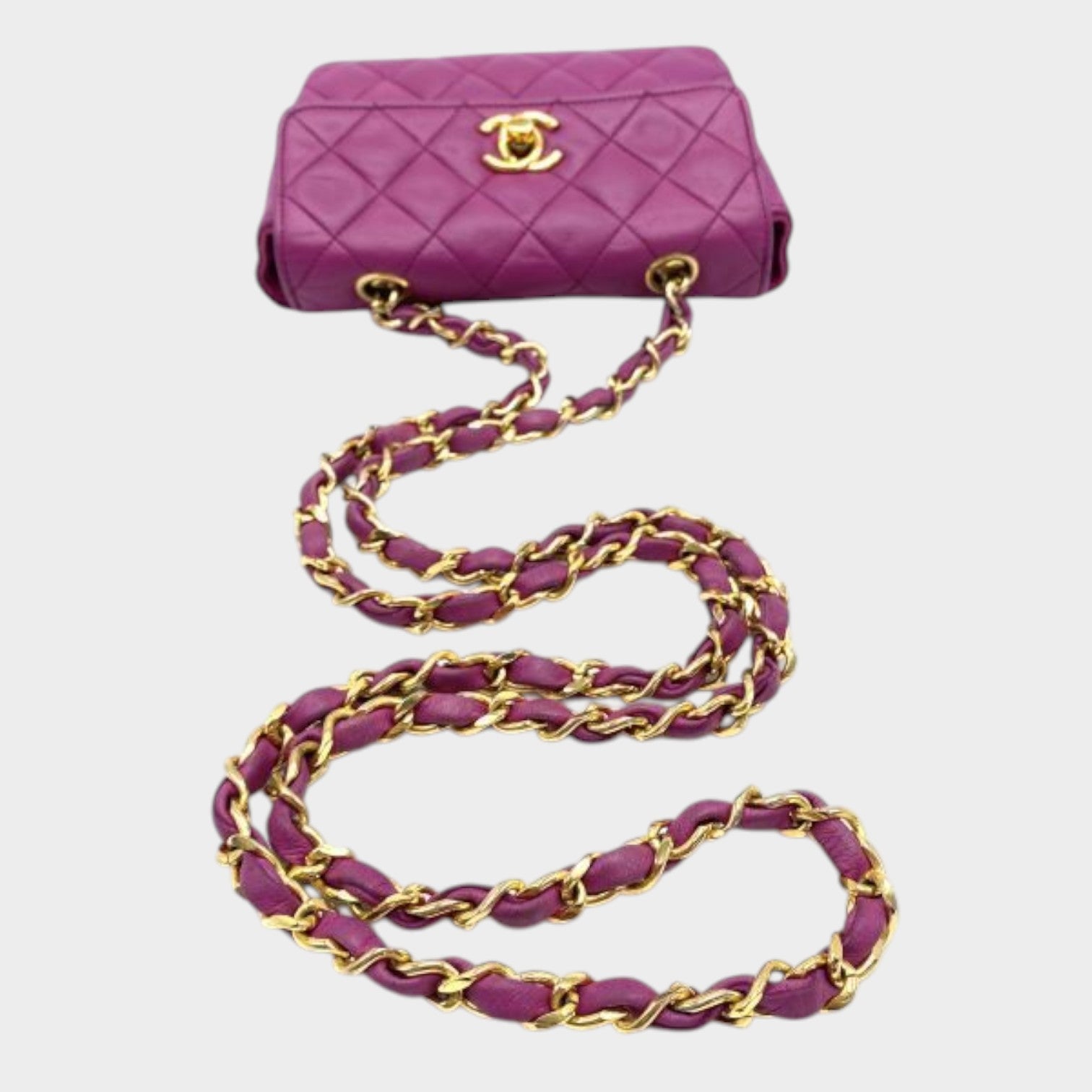 Excellent Condition CHANEL Mini Matelassé Lambskin Chain Shoulder Bag Tasche