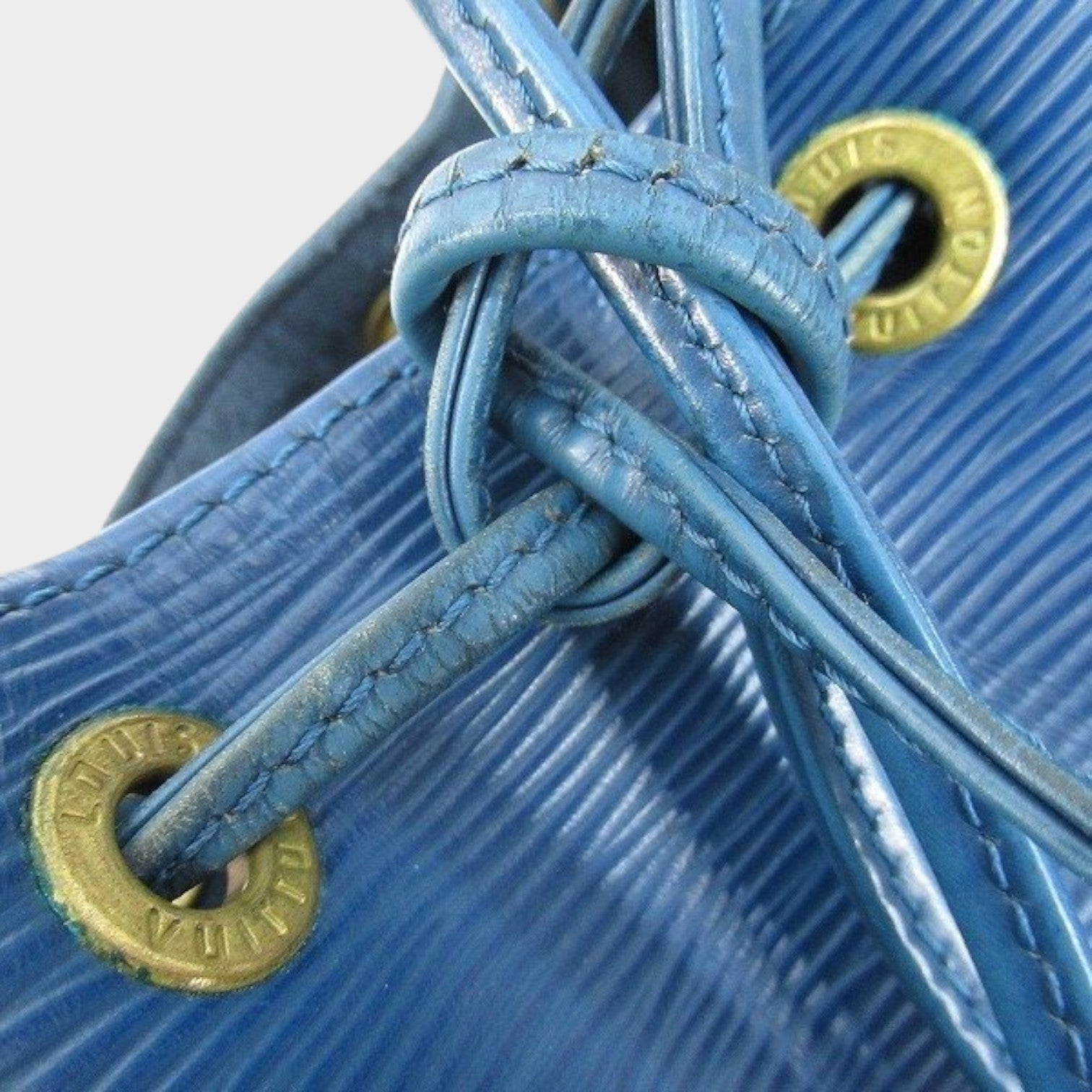 LOUIS VUITTON Epi Petit Noé Shoulder Bag, Blue, M44105 /080