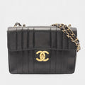 Excellent Condition CHANEL Coco Mark Mademoiselle Turnlock Leather Tasche