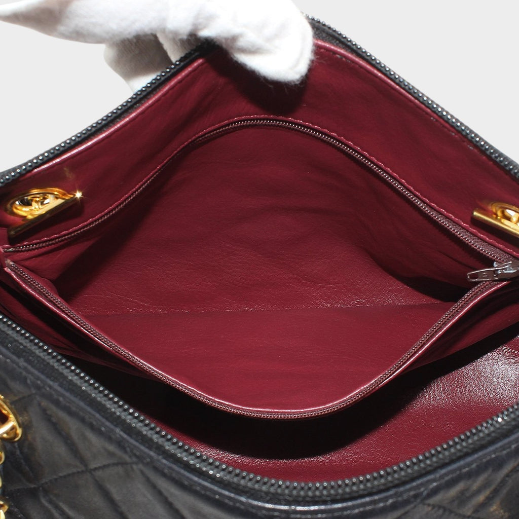 Chanel Matelassé Chain Shoulder Bag, Coco Mark, Barrel Shape, Tasche