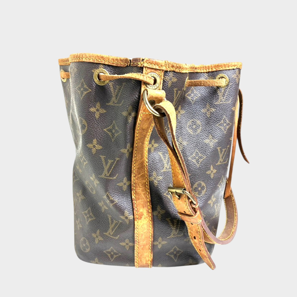 LOUIS VUITTON Monogram Petit Noé M42226 (Discontinued) AR1912 Shoulder Bag, One-Shoulder Bag, Drawstring