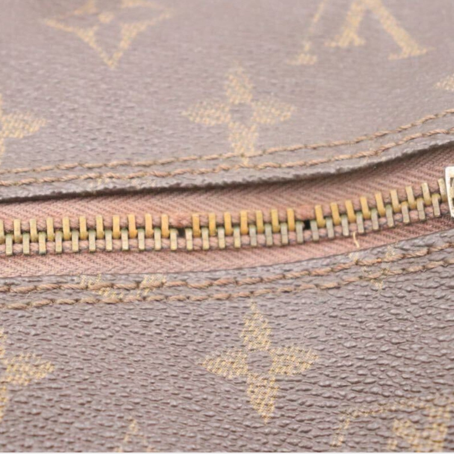 Louis Vuitton Papillon 30 Monogram M51365 Handbag