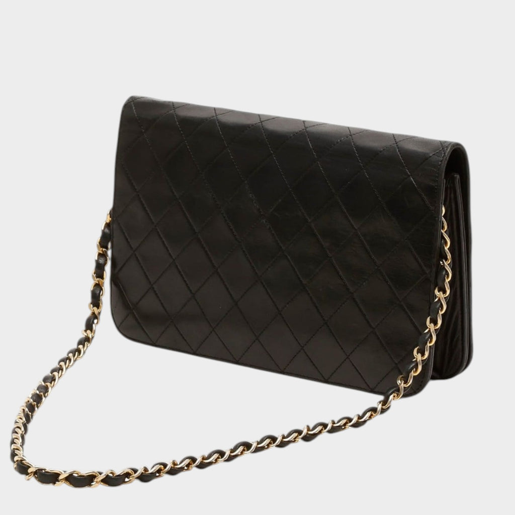 CHANEL Matelassé Chain Shoulder Bag, Push Lock, Tasche