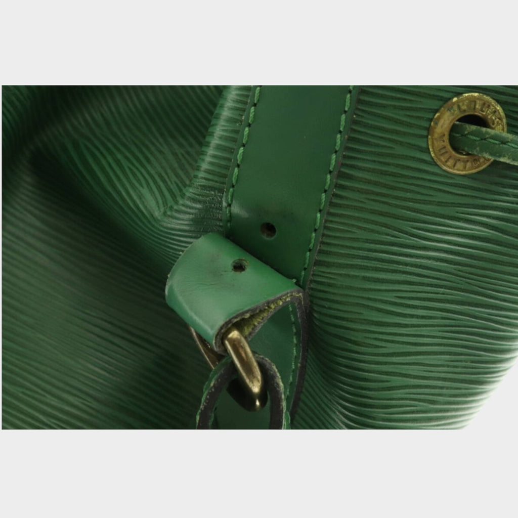 LOUIS VUITTON One-Shoulder Bag Petit Noé Epi Leather Shoulder Bag Drawstring Bag Women's Green Used