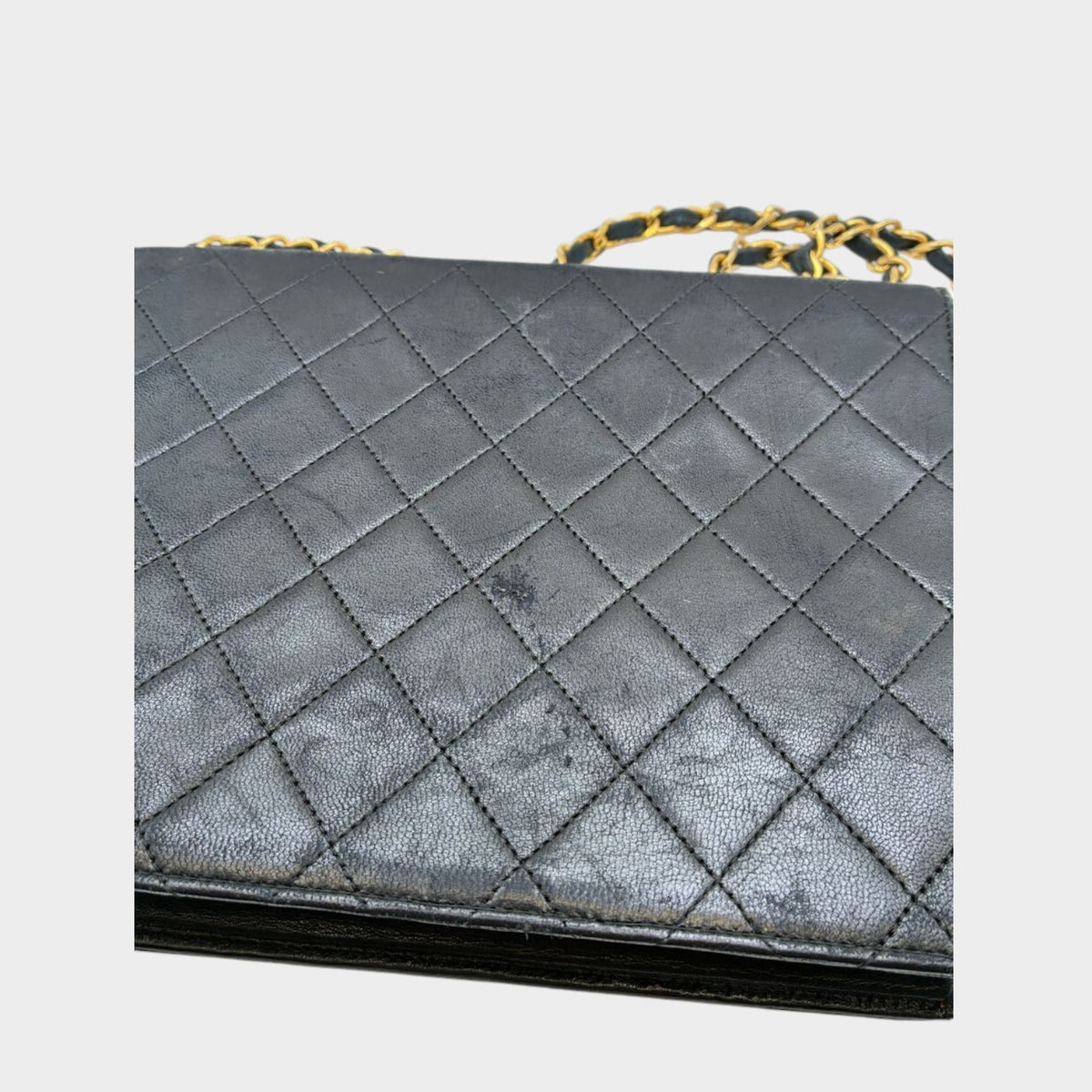 CHANEL Matelassé Push-Lock Chain Shoulder Bag, Black Tasche