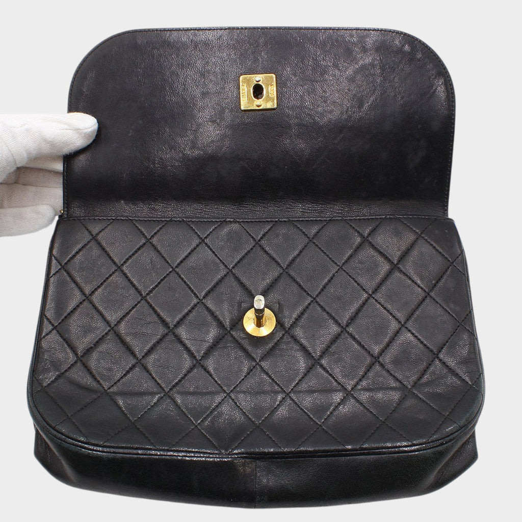 Chanel Matelassé Leather Turnlock Double Flap Chain Shoulder Bag Vintage CHANEL Women's★