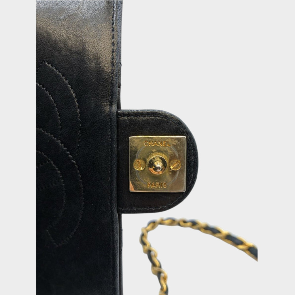 CHANEL Matelassé Push-Lock Chain Shoulder Bag, Black Tasche