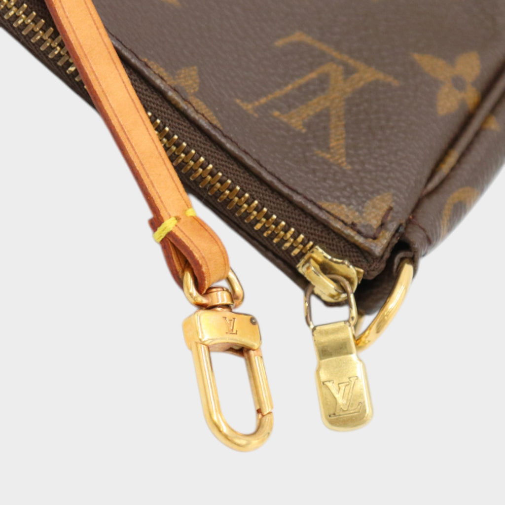 LOUIS VUITTON Monogram Pochette Accessoires M51980 Accessory Tasche