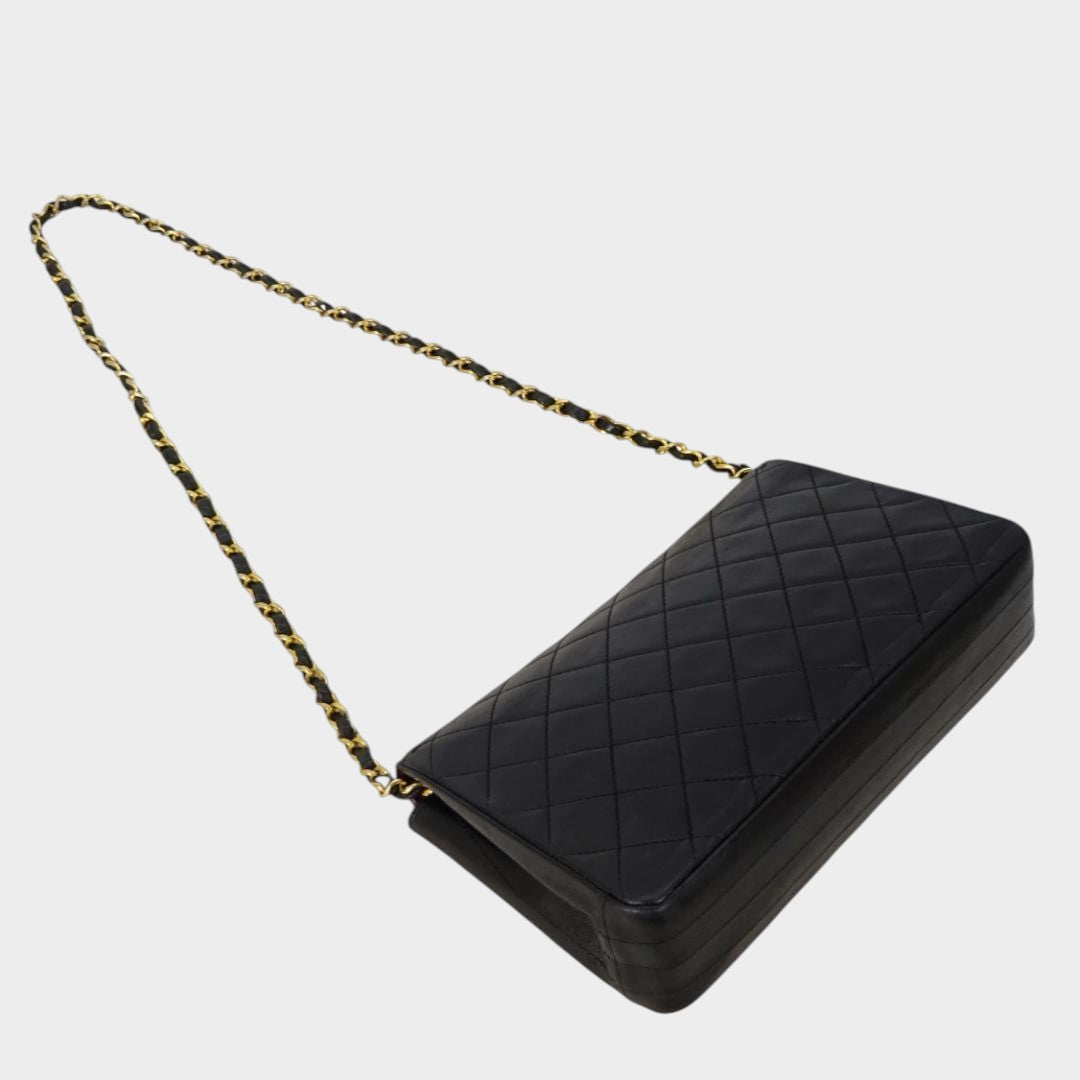 Vintage Matelassé Coco Mark Turnlock Circle Black Lambskin Gold Chain Shoulder Bag &nbsp;