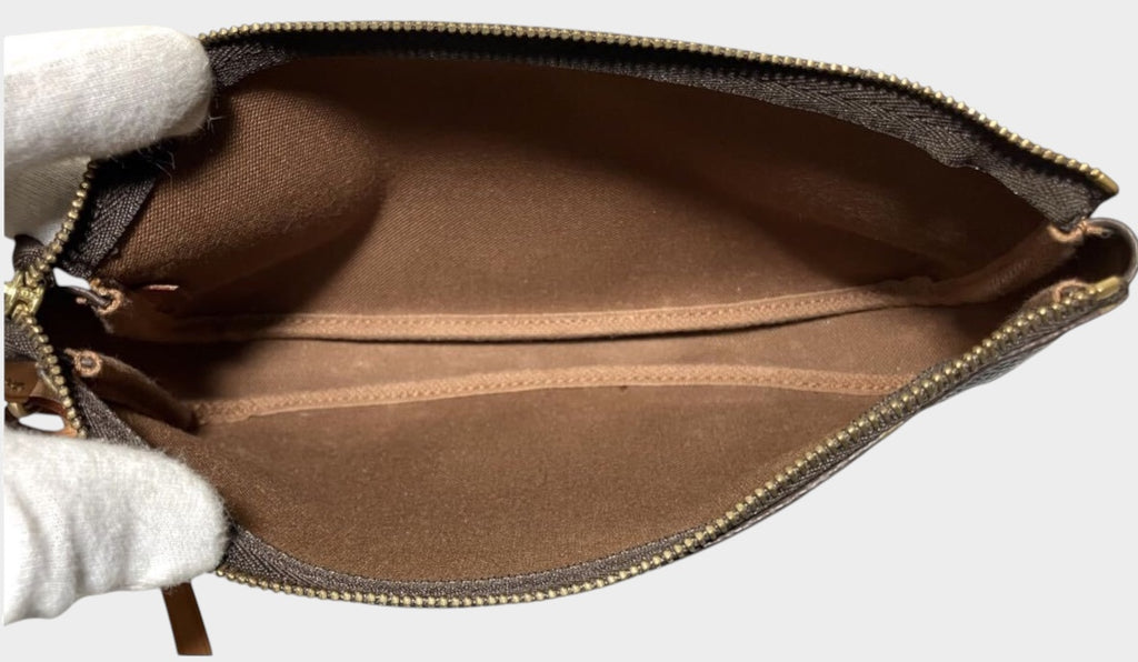 LOUIS VUITTON Pochette Accessoires Shoulder Bag Pouch M51980 Monogram Leather