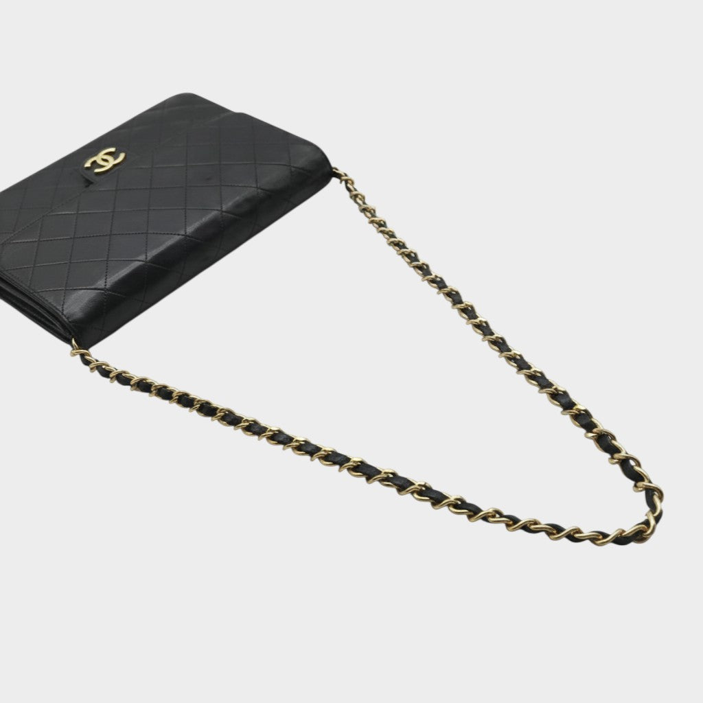Excellent Condition CHANEL Coco Mark Lambskin Leather Tasche