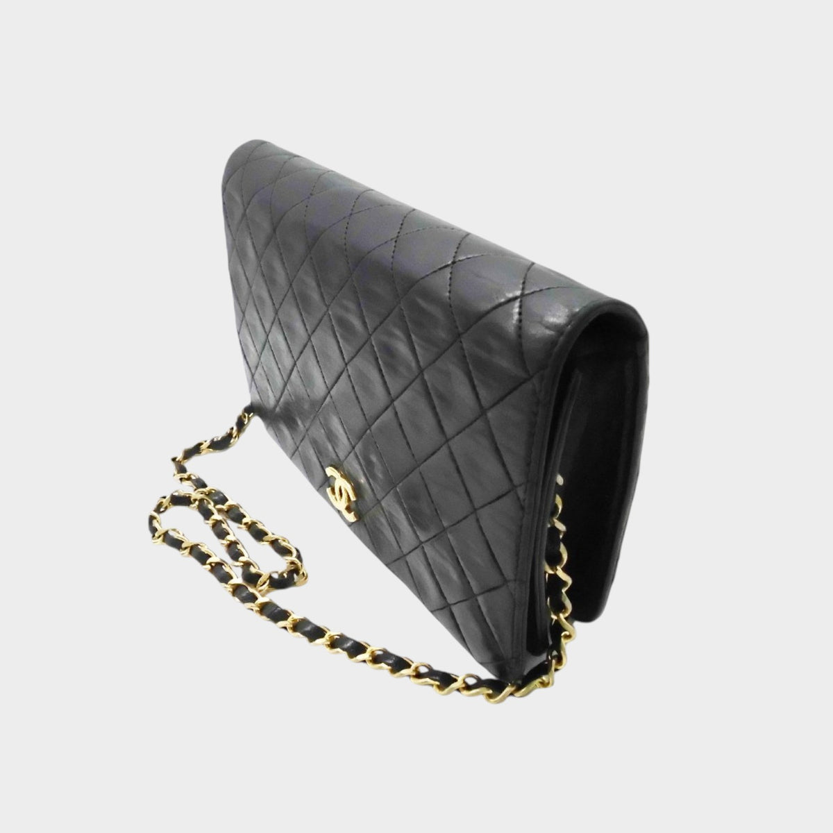 CHANEL Matelassé Chain Shoulder Bag, Push Lock, Tasche
