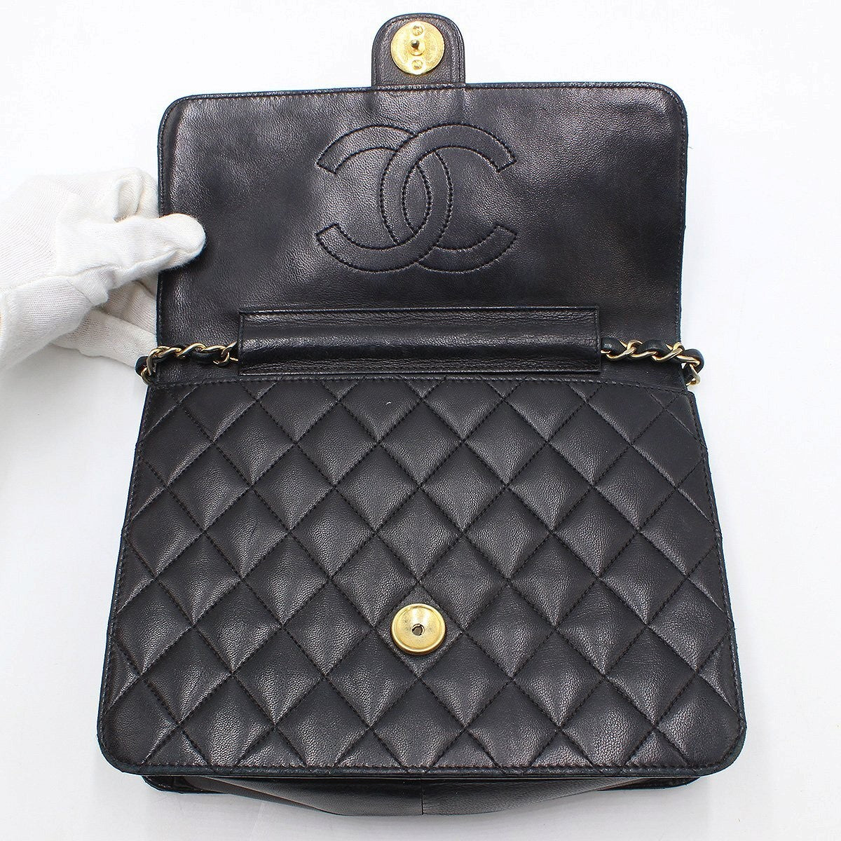 Chanel Matelassé Lambskin Push-Lock Chain Shoulder Tasche