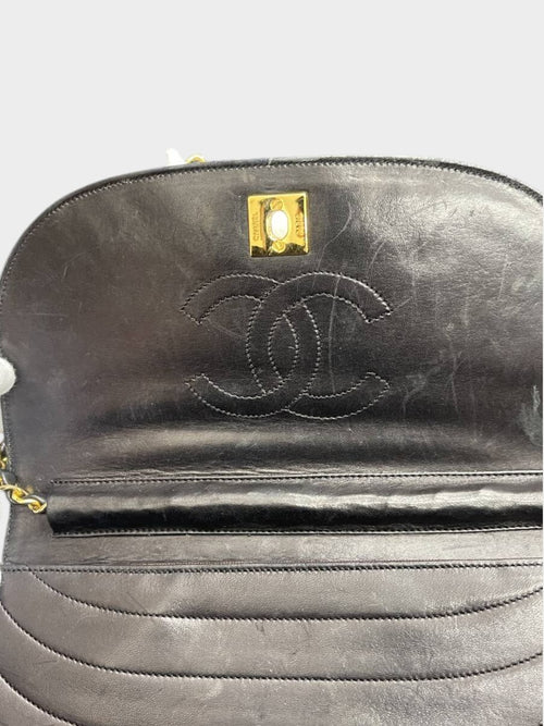 CHANEL Half Moon Leather Turnlock Chain Vintage Shoulder Bag (Serial Number 0)