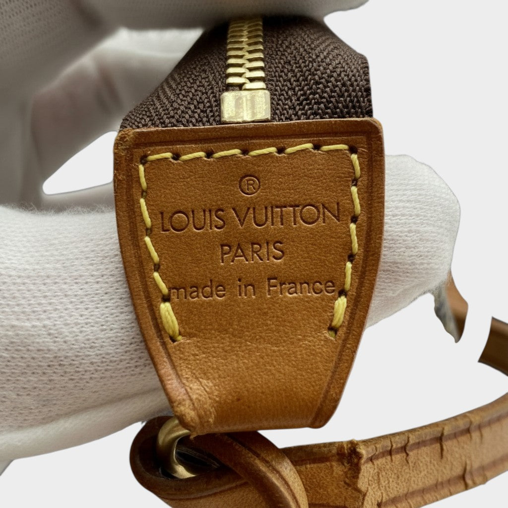 LOUIS VUITTON Louis Vuitton Monogram M51980 Pochette Accessoires Handbag