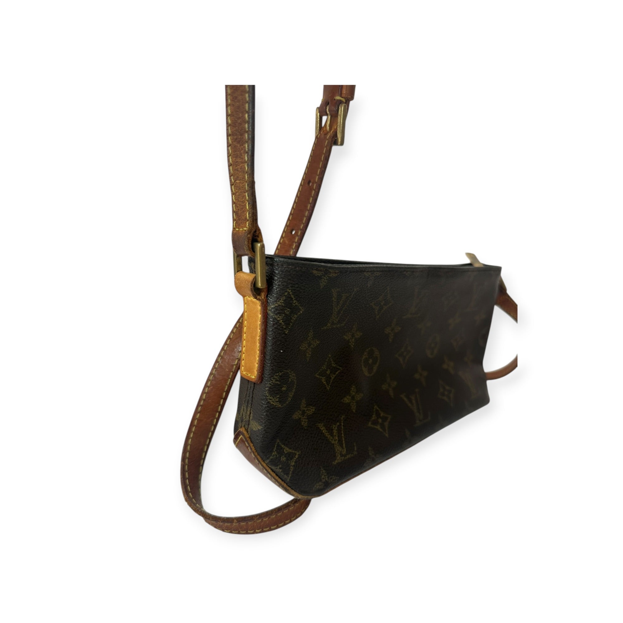 Louis Vuitton Monogram Trotteur Shoulder Bag, Crossbody Bag, M51240, Serial Number AR0072, Authentic