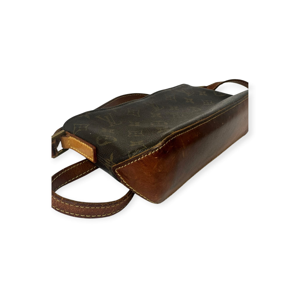 Louis Vuitton Monogram Trotteur Shoulder Bag, Crossbody Bag, M51240, Serial Number AR0072, Authentic