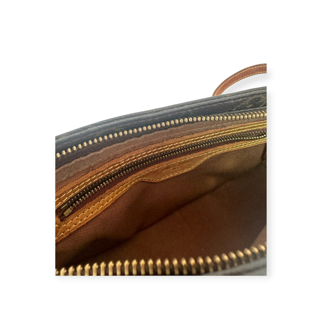 Louis Vuitton Monogram Trotteur Shoulder Bag, Crossbody Bag, M51240, Serial Number AR0072, Authentic