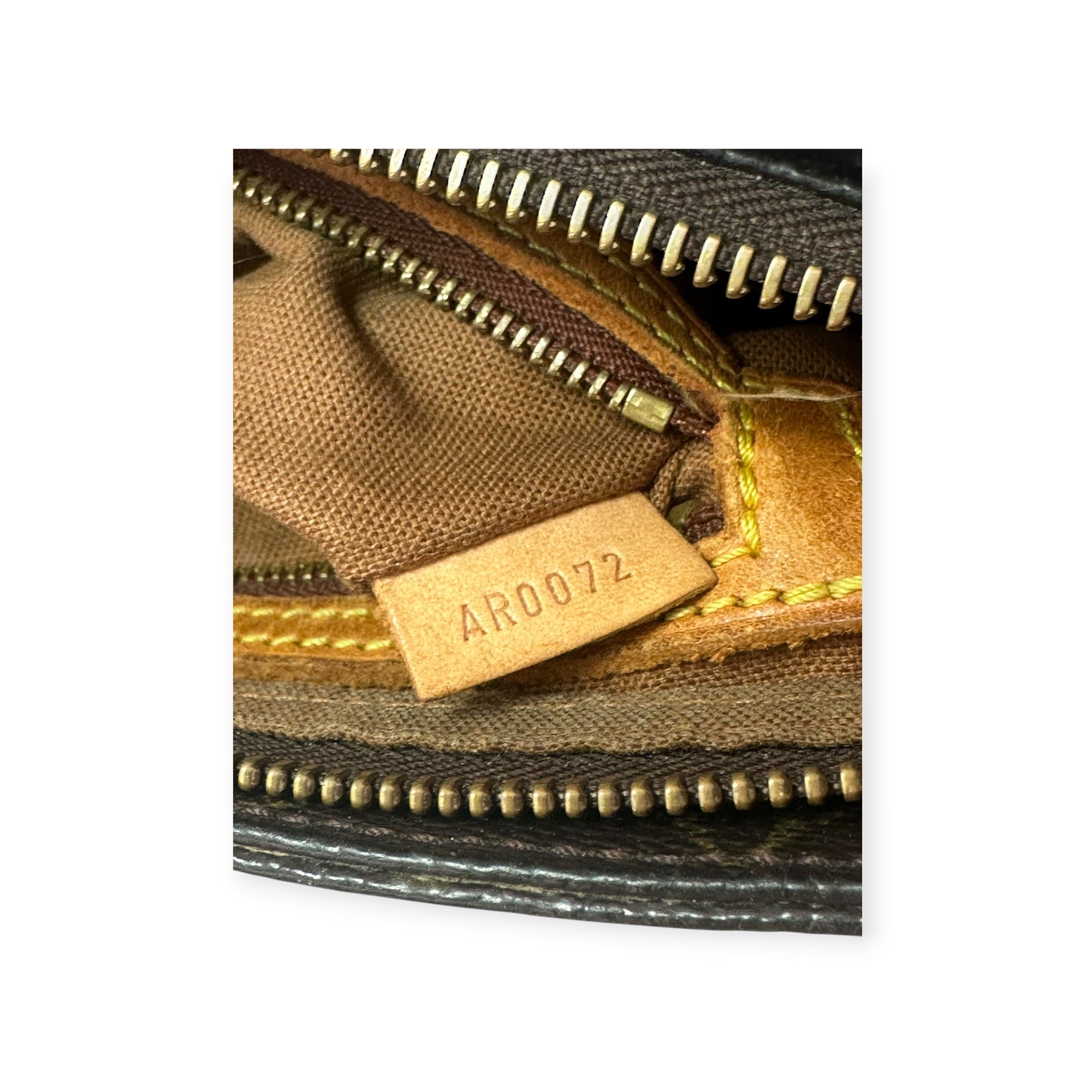 Louis Vuitton Monogram Trotteur Shoulder Bag, Crossbody Bag, M51240, Serial Number AR0072, Authentic