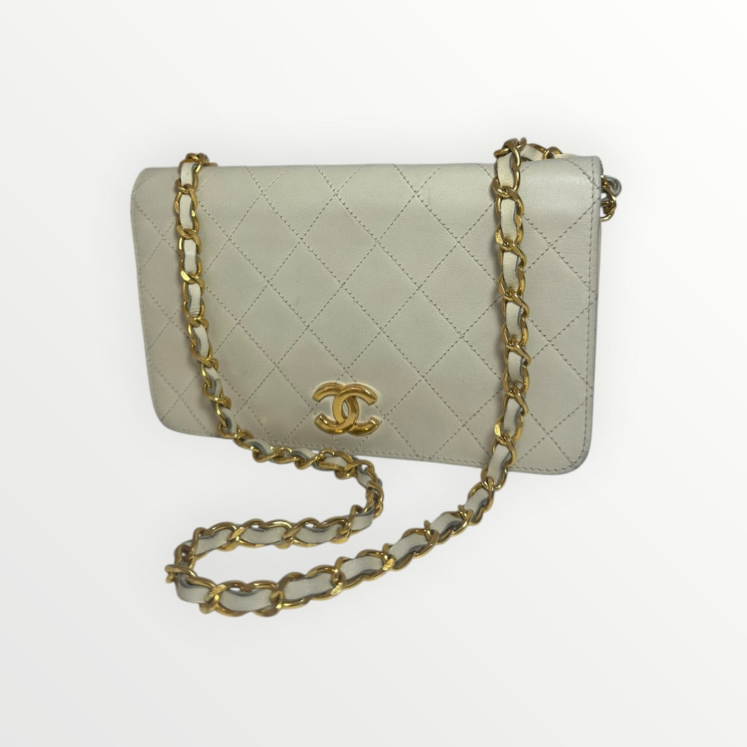 Chanel bag, timeless classic