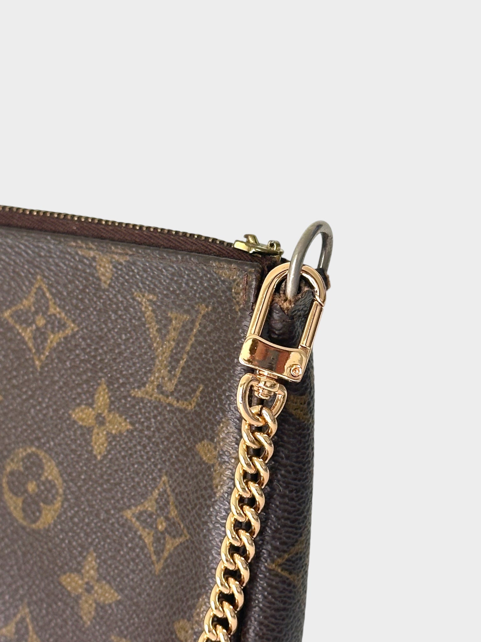 Louis Vuitton Accessoires Monogram Accessory Pouch