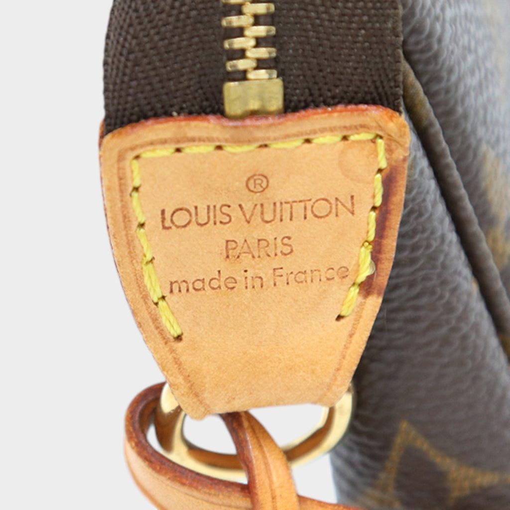 LOUIS VUITTON Monogram Pochette Accessoires M51980 Accessory Tasche