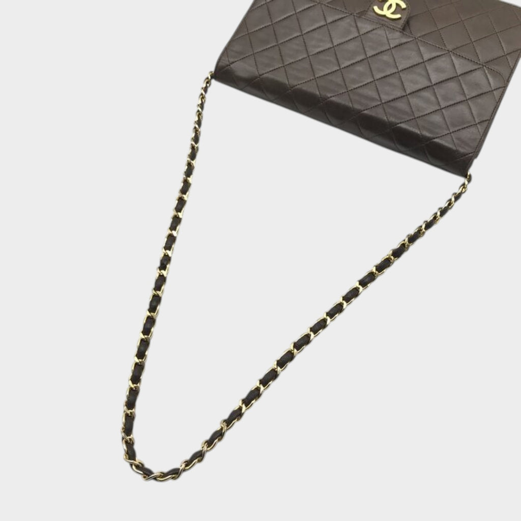 Excellent Condition CHANEL Coco Mark Matelassé Chain Shoulder Tasche