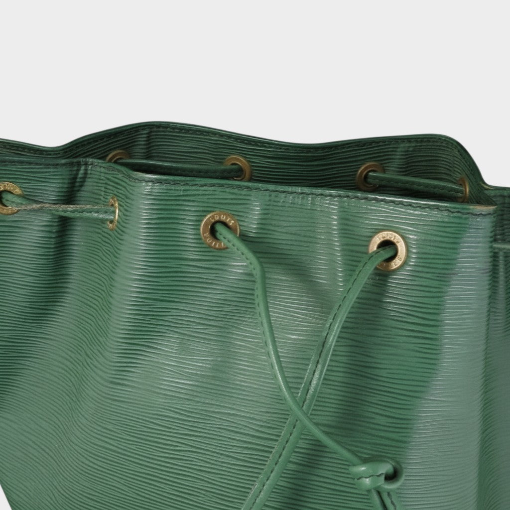 LOUIS VUITTON Noe Epi Drawstring Shoulder Bag