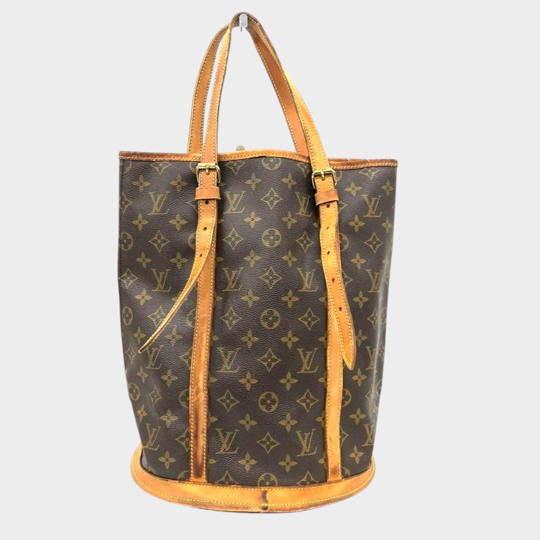 Louis Vuitton Monogram Bucket GM M42236 with pouch. Louis Vuitton Monogram line.