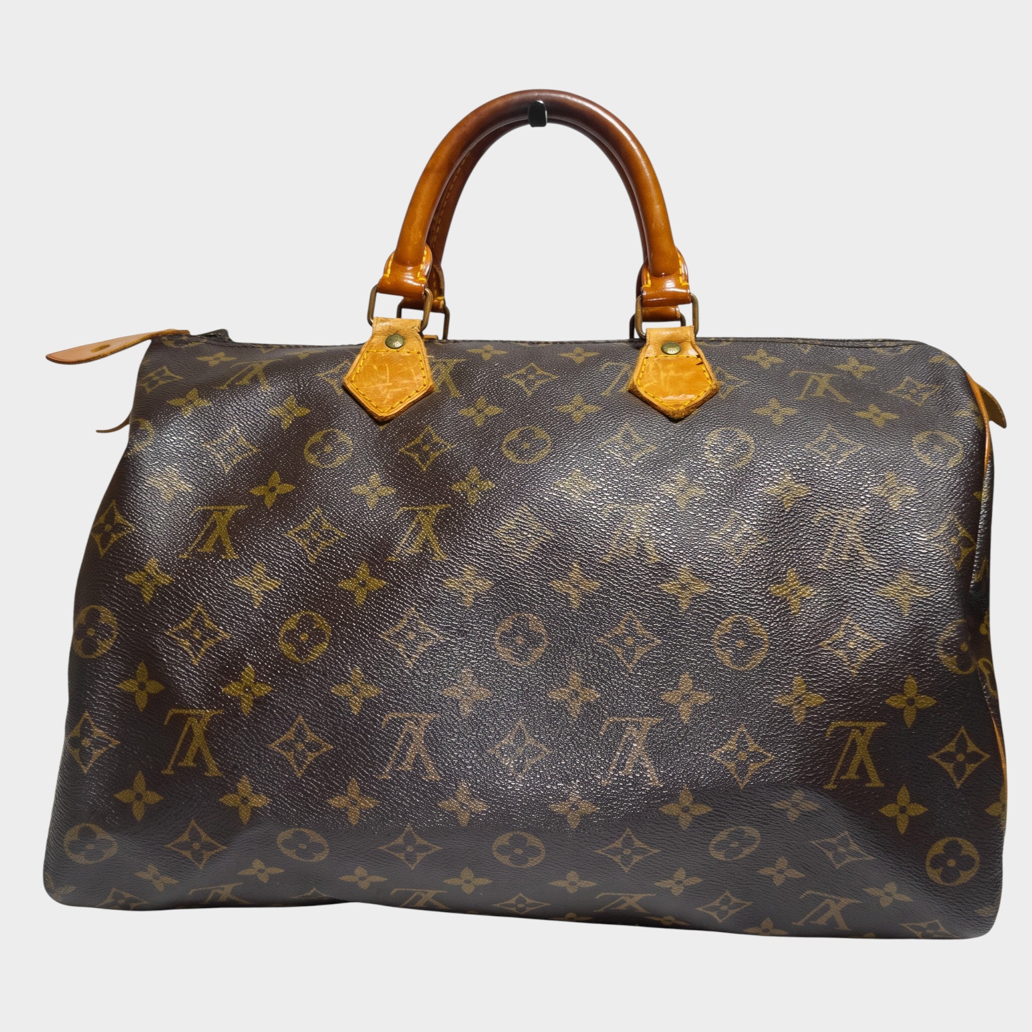 Authenticated Louis Vuitton Monogram Handbag Louis Vuitton Approx Speedy 35