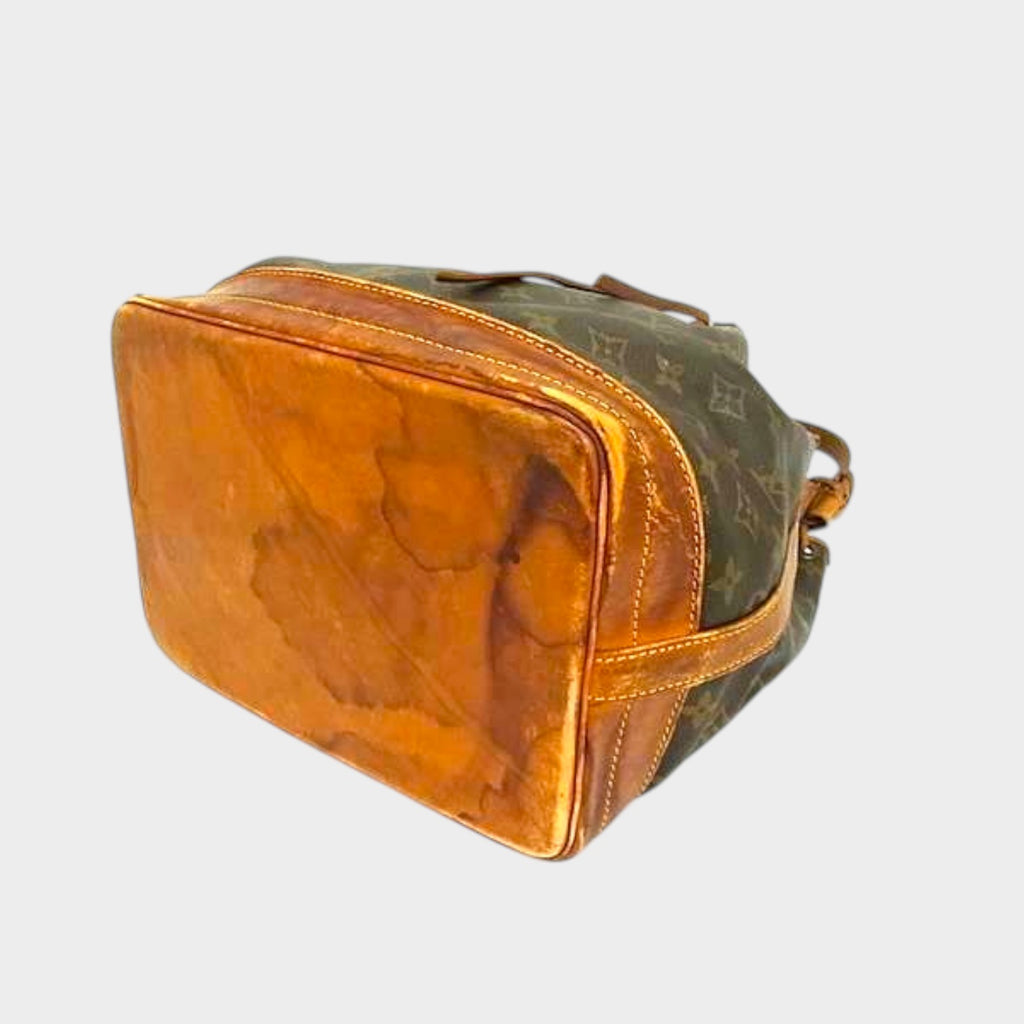 LOUIS VUITTON M42226 Monogram Petit Noé Drawstring Shoulder Bag, Men's/Women's, Brow