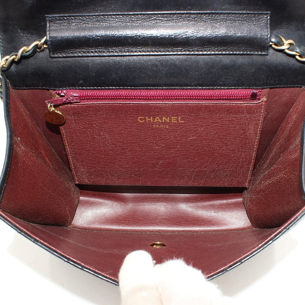 Chanel Matelassé Lambskin Push-Lock Chain Shoulder Tasche