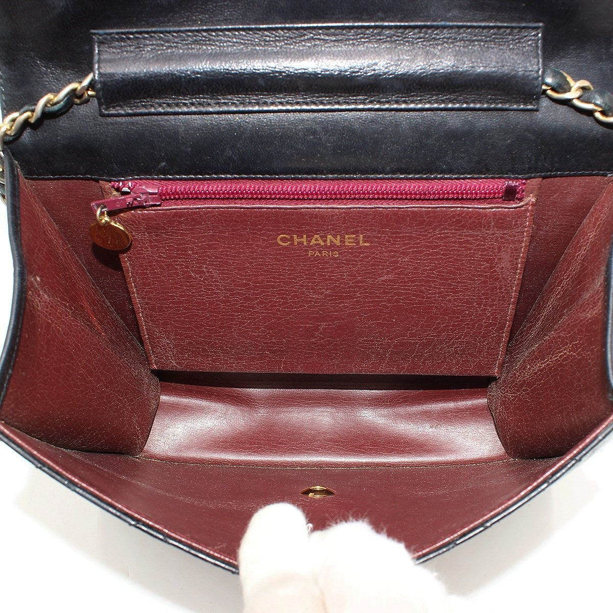 Chanel Matelassé Lambskin Push-Lock Chain Shoulder Tasche