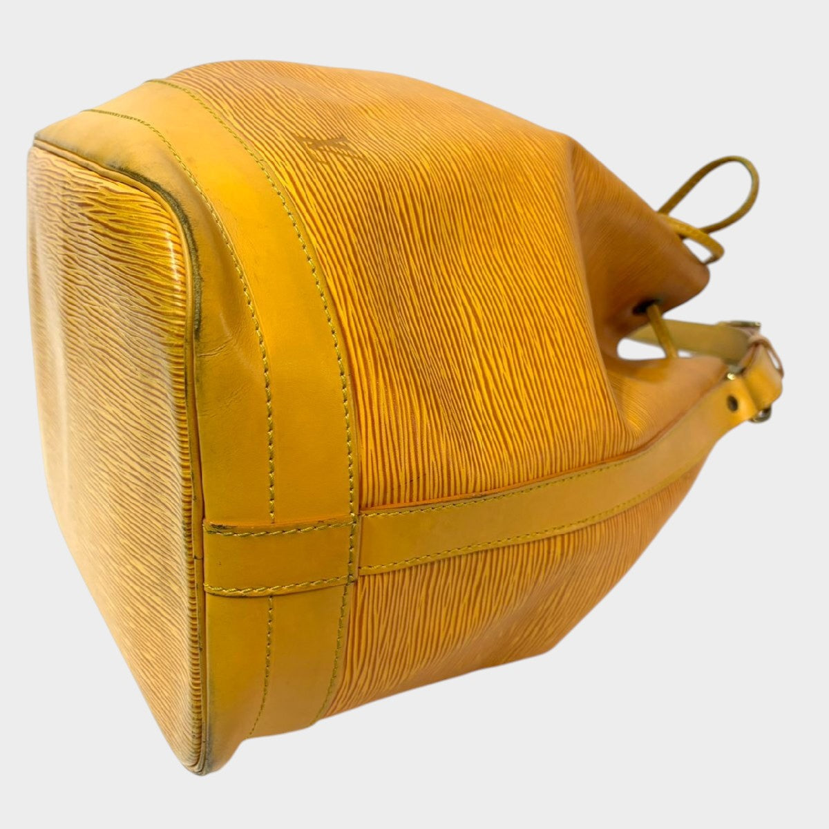 Louis Vuitton Noe M44009 Shoulder Bag Epi Leather Tassili Tasche