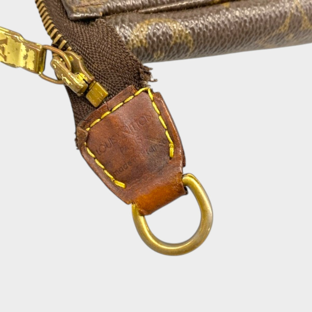 LOUIS VUITTON Handbag M51980 (Handleless) Pochette Accessoires - VI0030 Bag Monogram