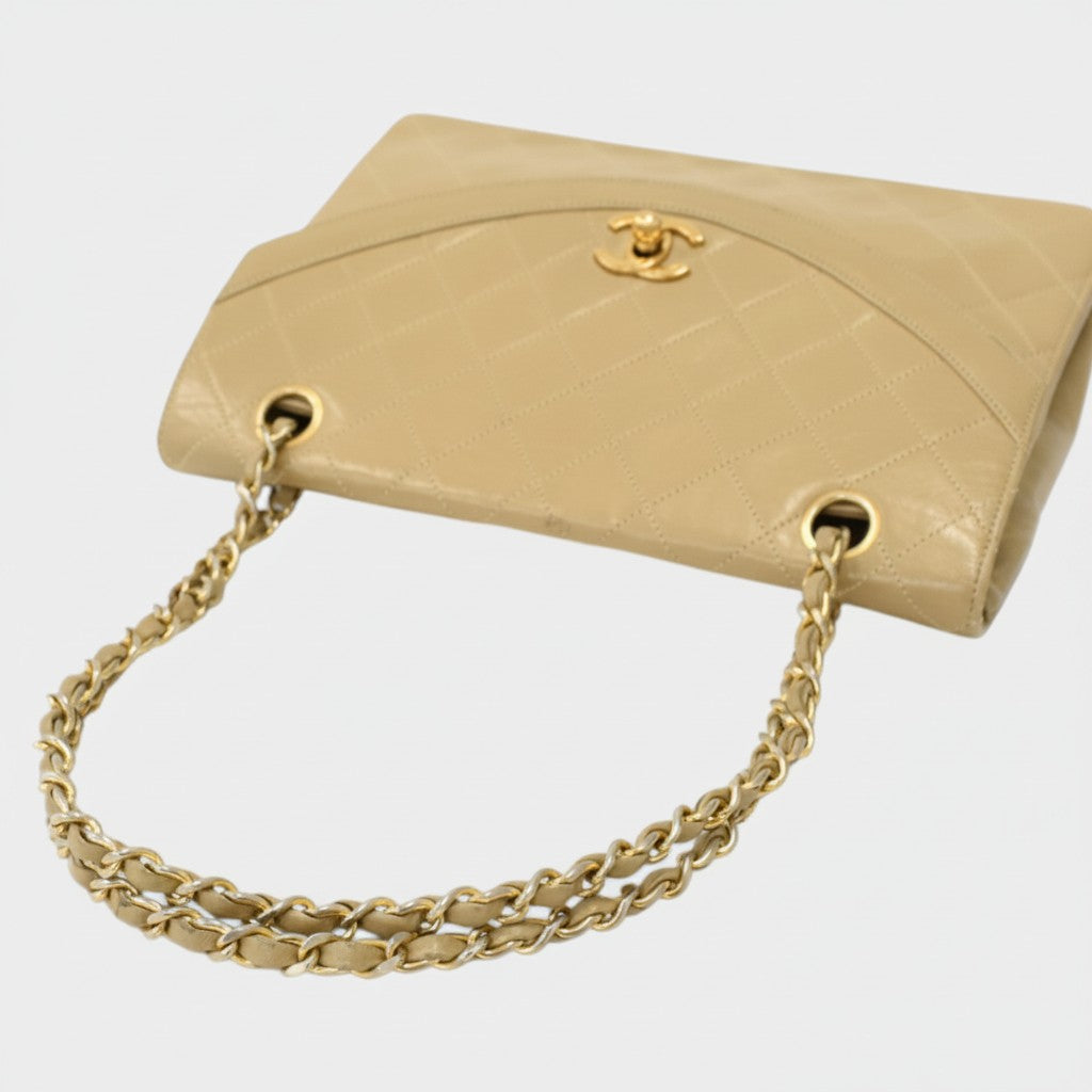 Chanel Chain Shoulder Bag Matelassé Coco Mark Lambskin Leather Tasche