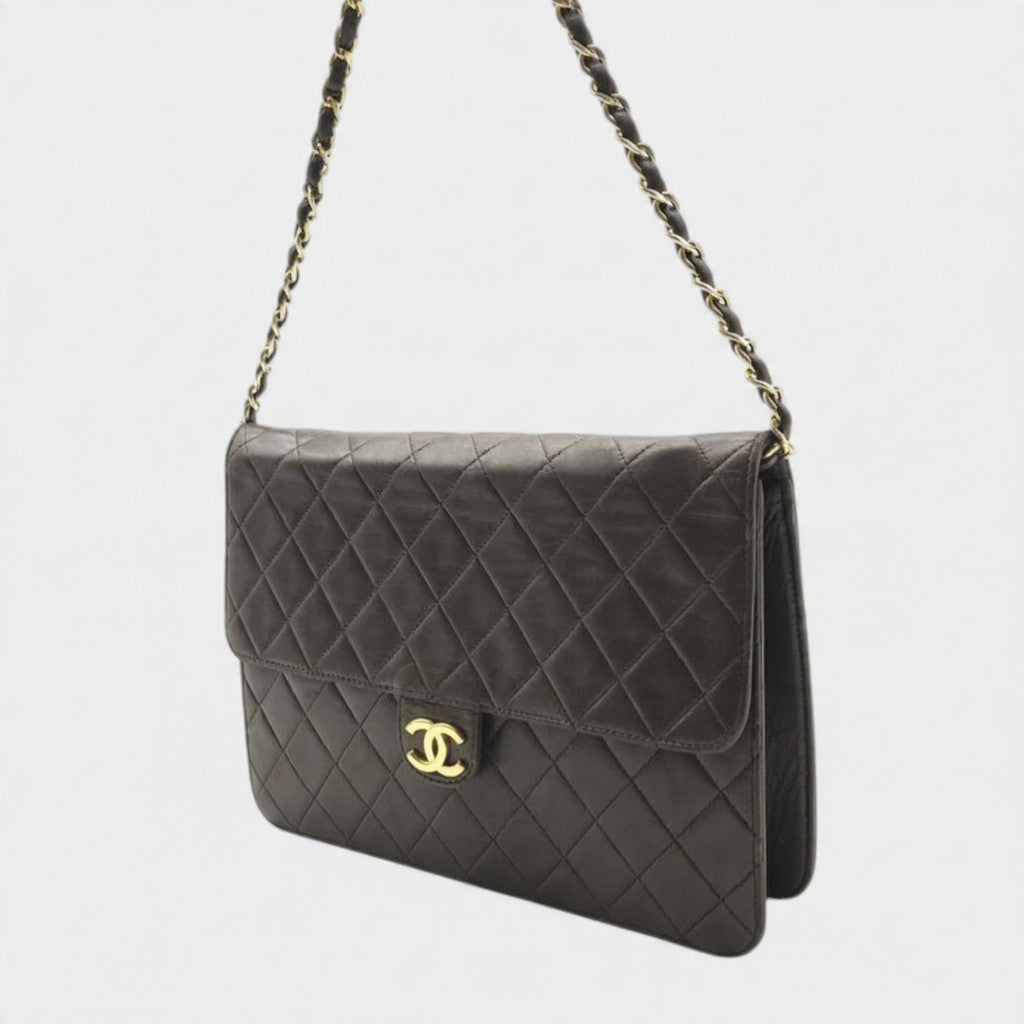 Excellent Condition CHANEL Coco Mark Matelassé Chain Shoulder Tasche