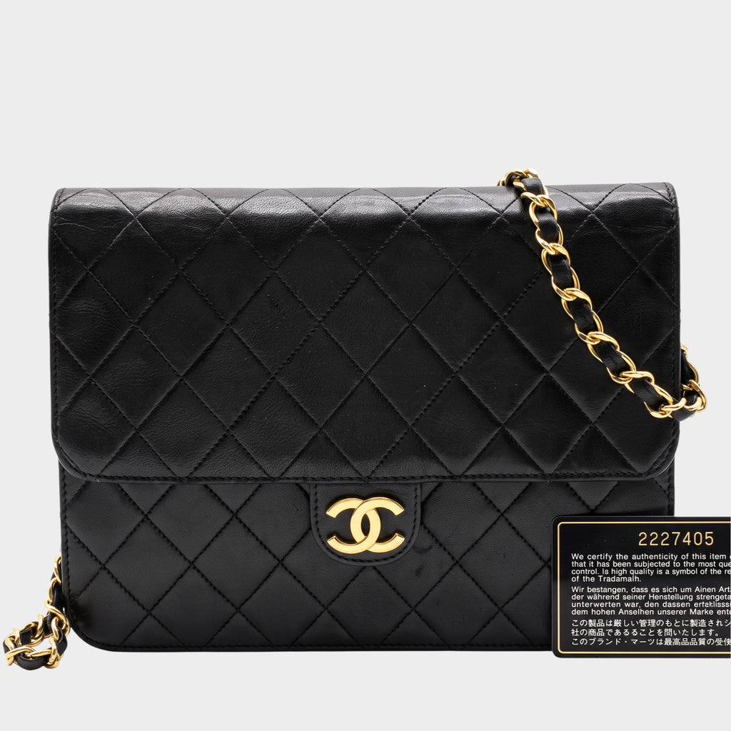 Excellent Condition CHANEL Coco Mark Lambskin Leather Tasche