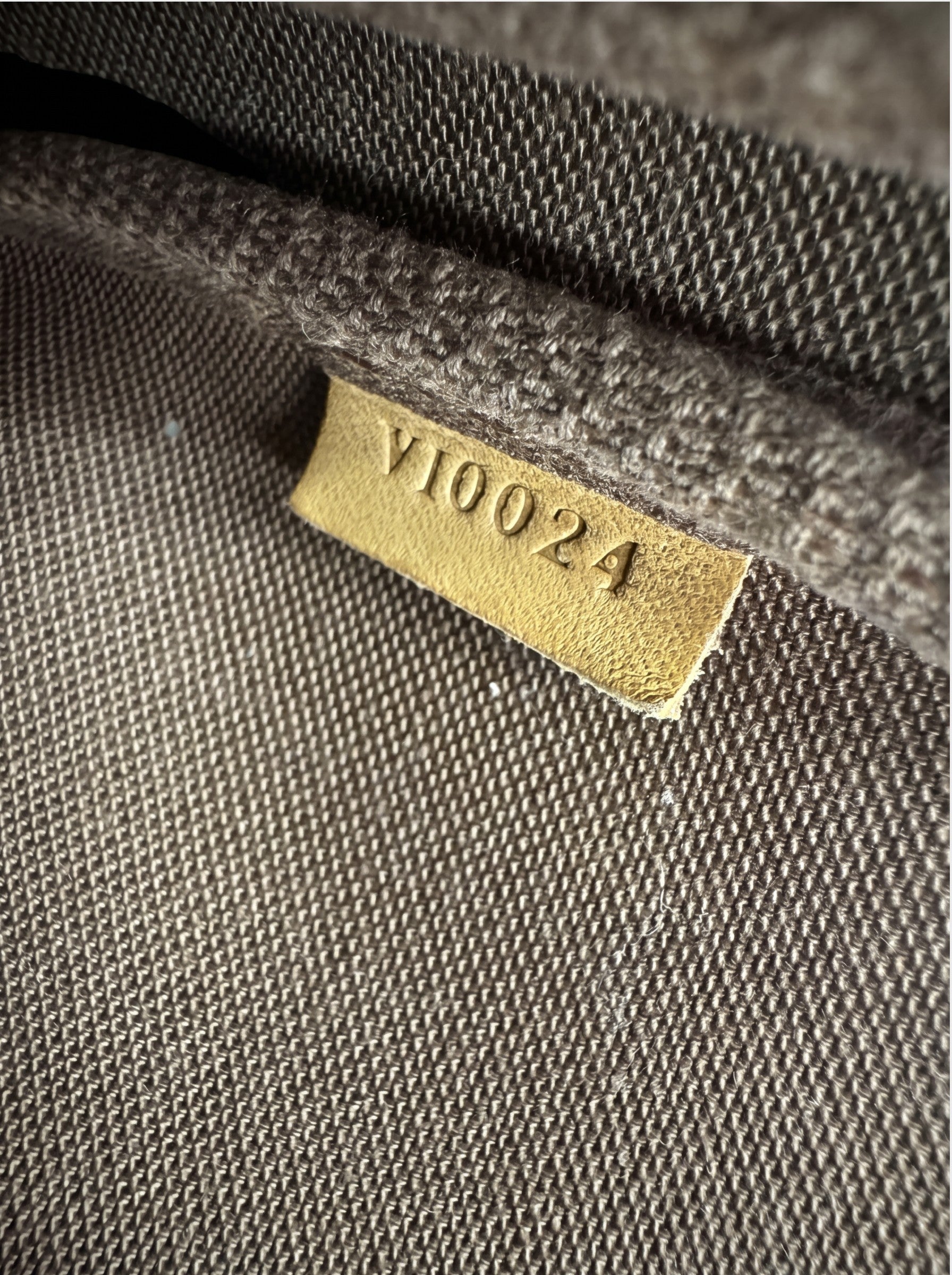 Louis Vuitton Monogram Pochette Accessoires M51980 Accessory Pouch Handbag VI0024 LOUIS VUITTON As-is condition