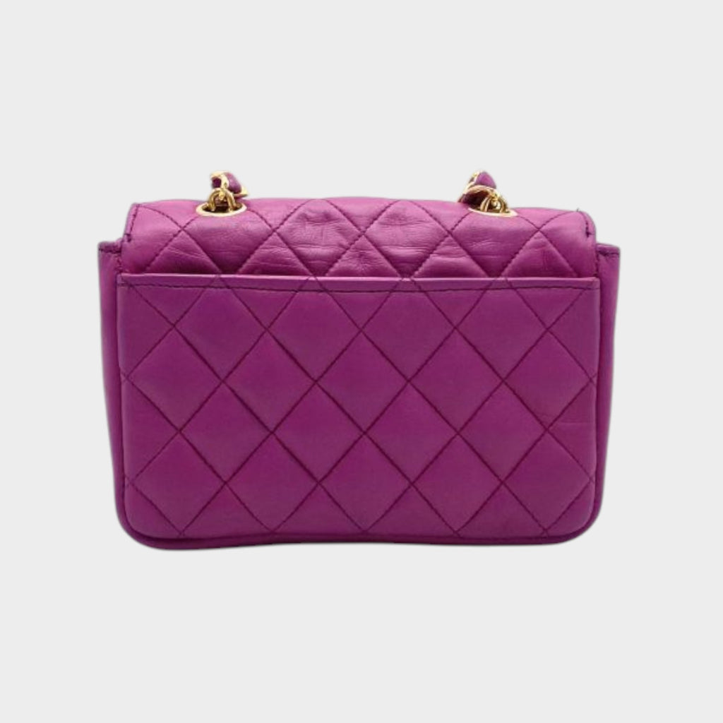 Excellent Condition CHANEL Mini Matelassé Lambskin Chain Shoulder Bag Tasche