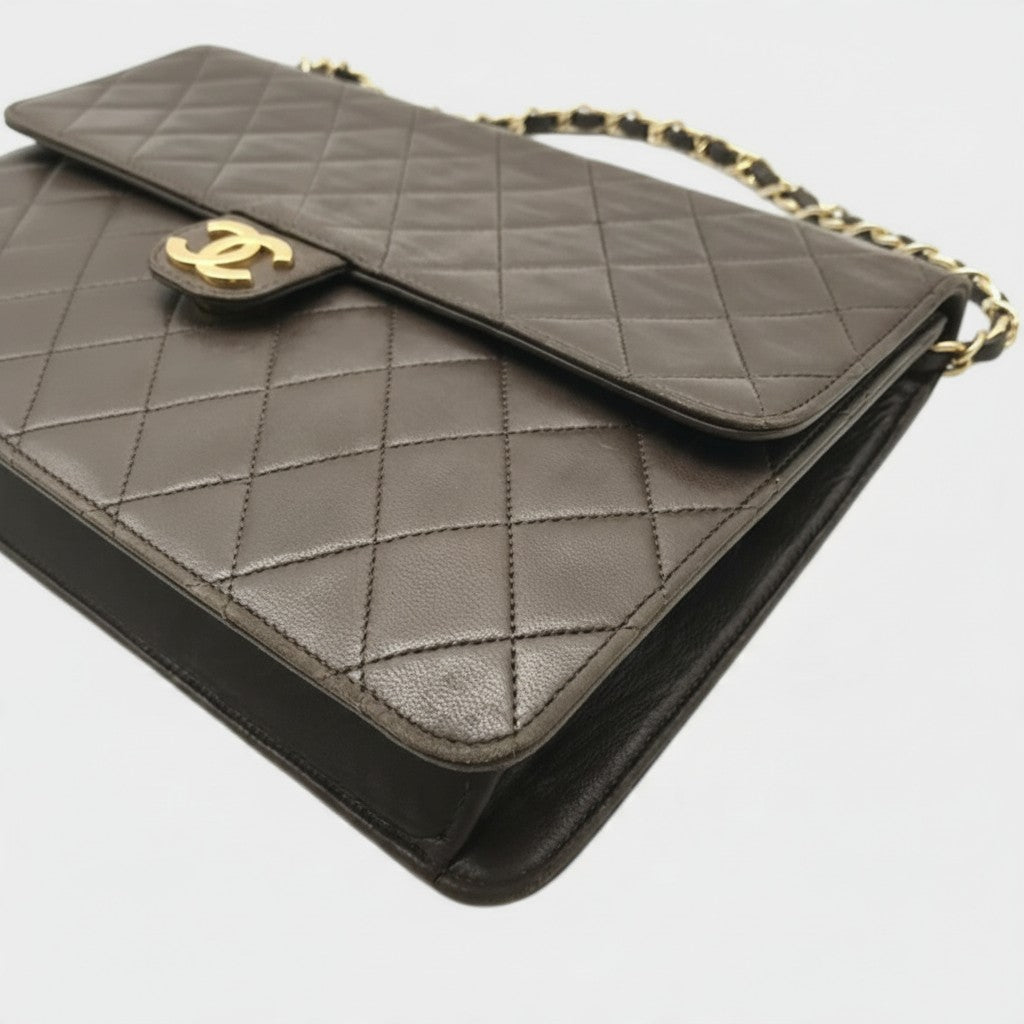 Excellent Condition CHANEL Coco Mark Matelassé Chain Shoulder Tasche