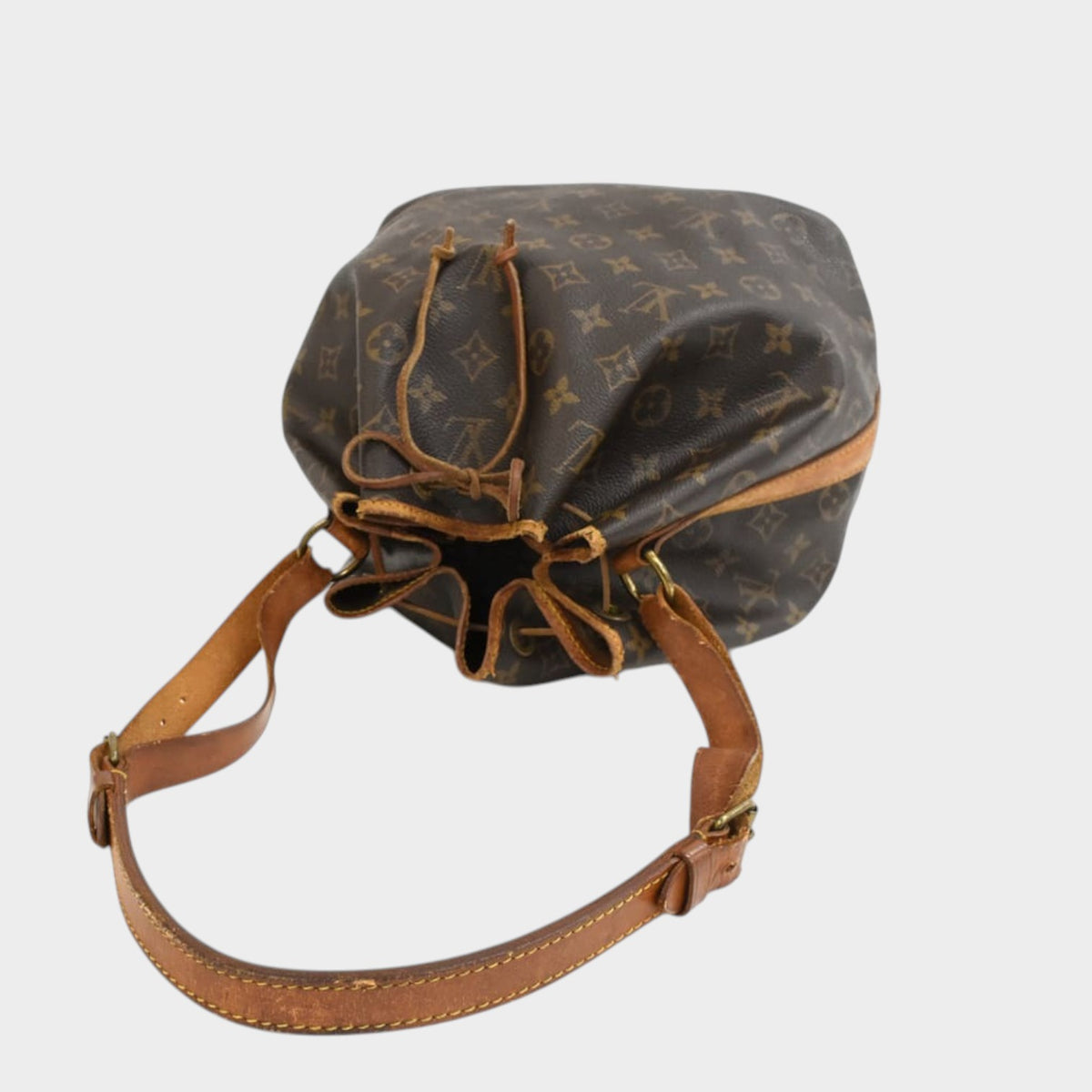 Louis Vuitton Shoulder Bag Petit Noe M42226 Monogram Canvas Tasche