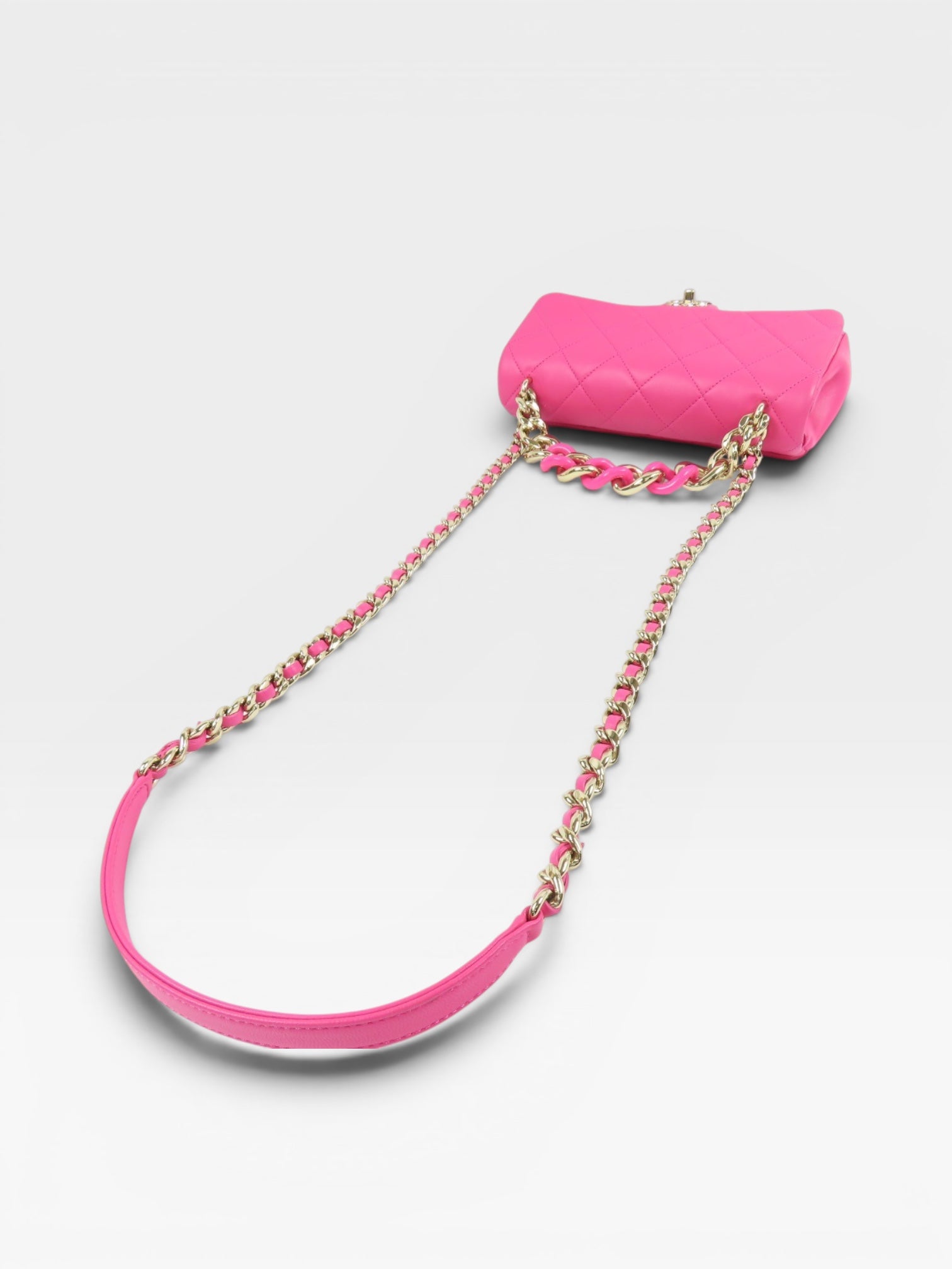 Chanel Excellent Condition Coco Mark Matelassé 2-Way Thick Chain Shoulder Bag Shoulder Bag