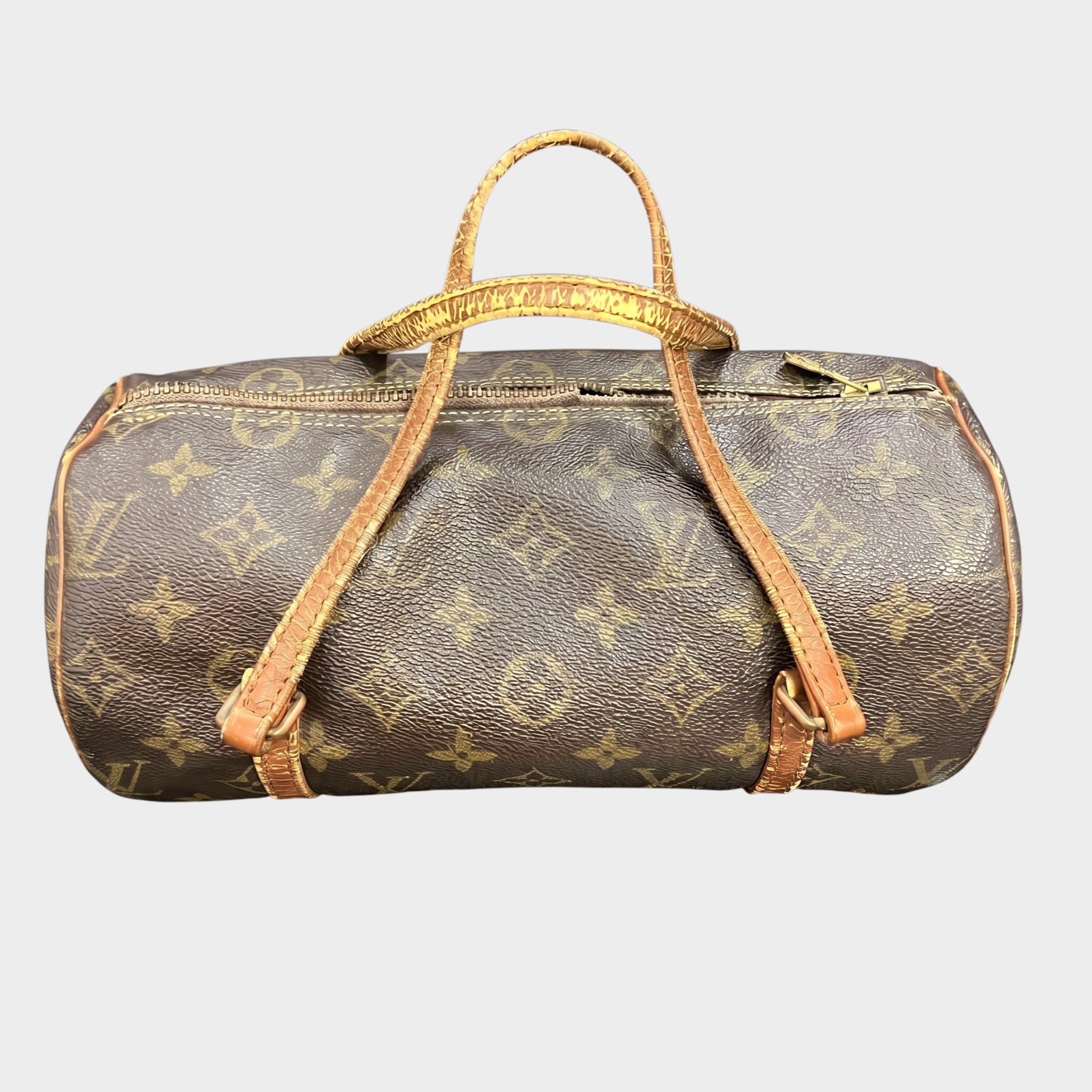 LOUIS VUITTON Monogram 843 Papillon 25 handbag. Louis Vuitton. Foldable for shipping. Zipper closure not possible.