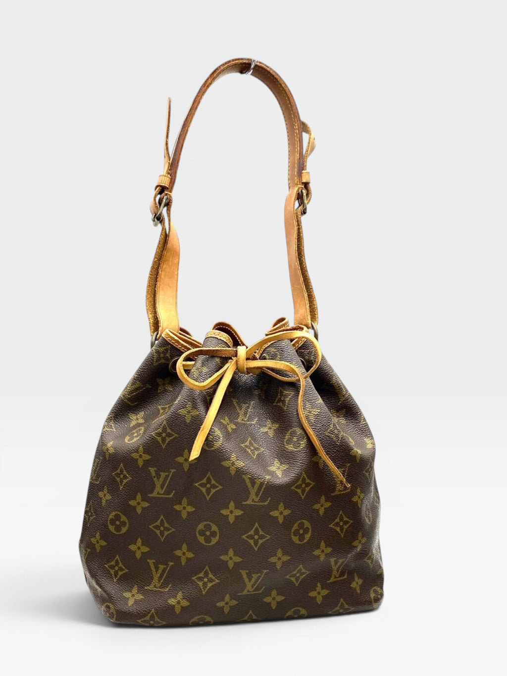 [Excellent Condition] LOUIS VUITTON Petit Noé Monogram Shoulder Bag, Handbag, Tote Bag